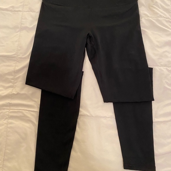 Fabletics Leggings Set - Picture 13 of 16